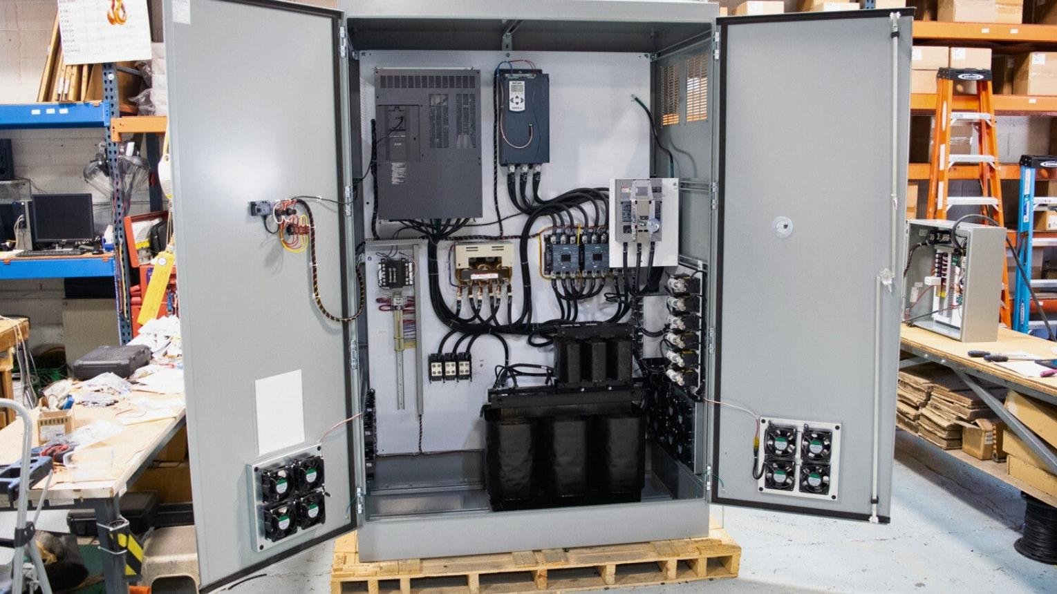 How to Choose an Industrial Switching Power Supply Without Risking Downtime? - Overview