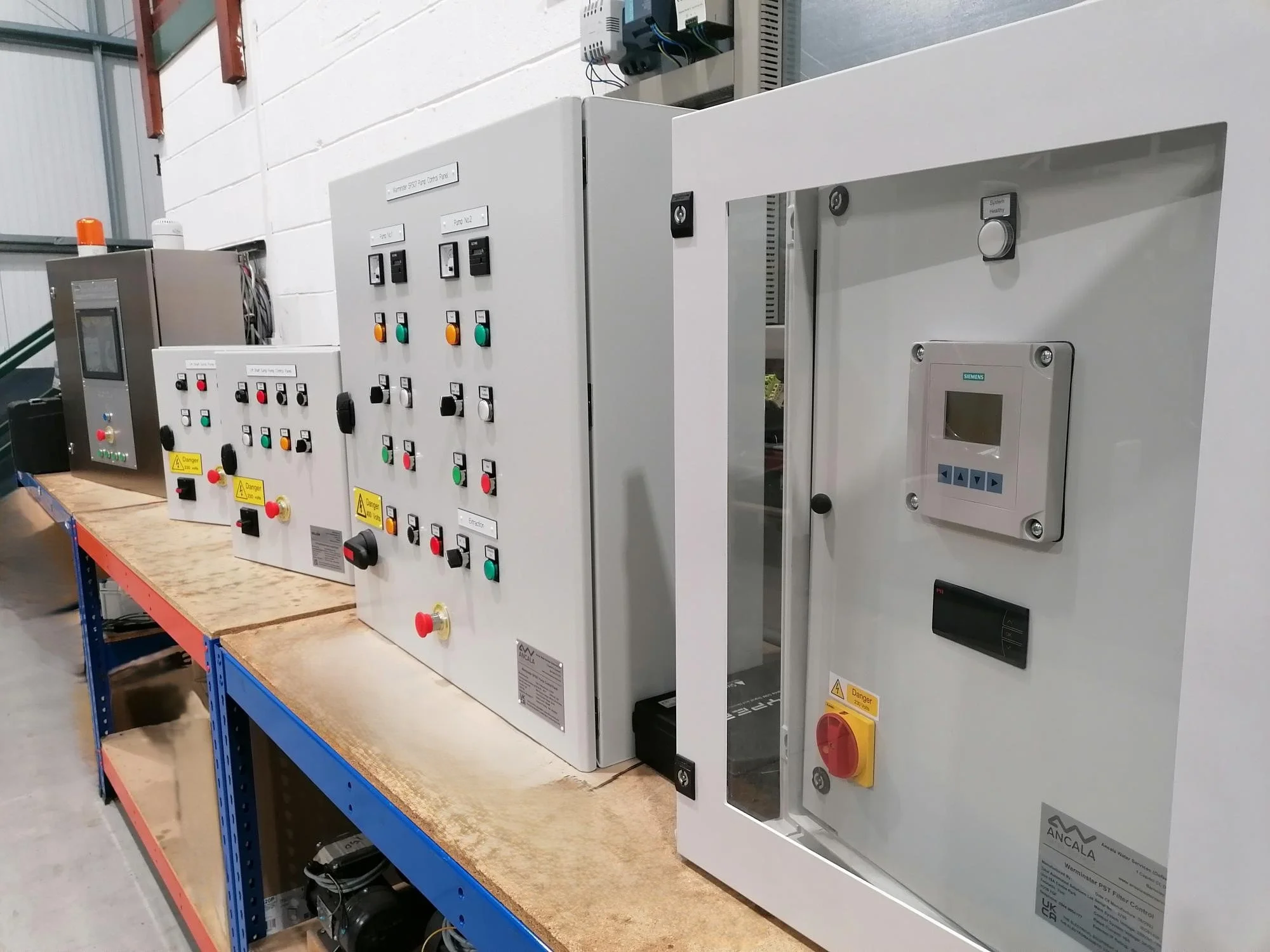 How to Choose the Right Enclosed Power Supply: A Practical Guide for Industrial and IoT Applications - Overview