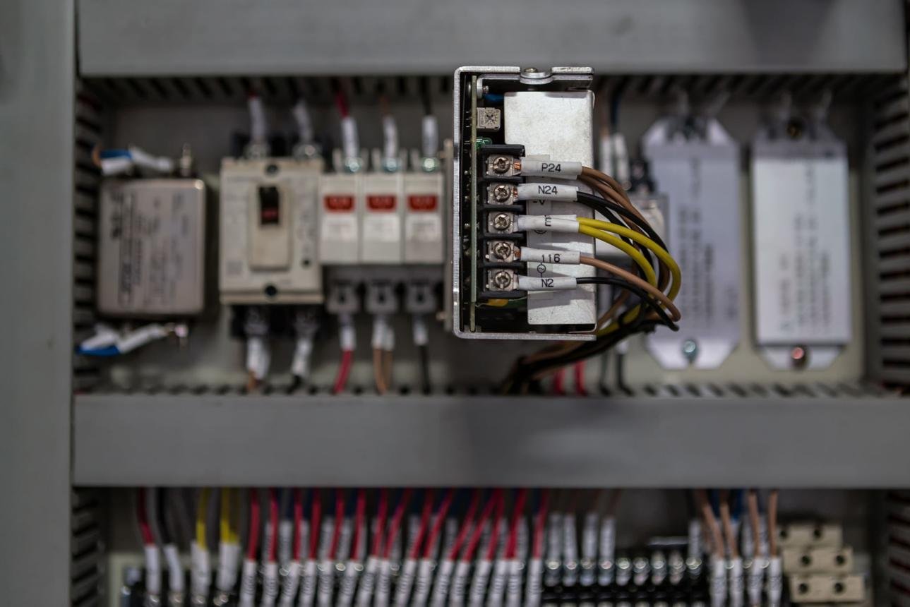 Is Your Switching Power Supply Really Powerful Enough? Why Choosing the Right Wattage Matters More Than You Think article image