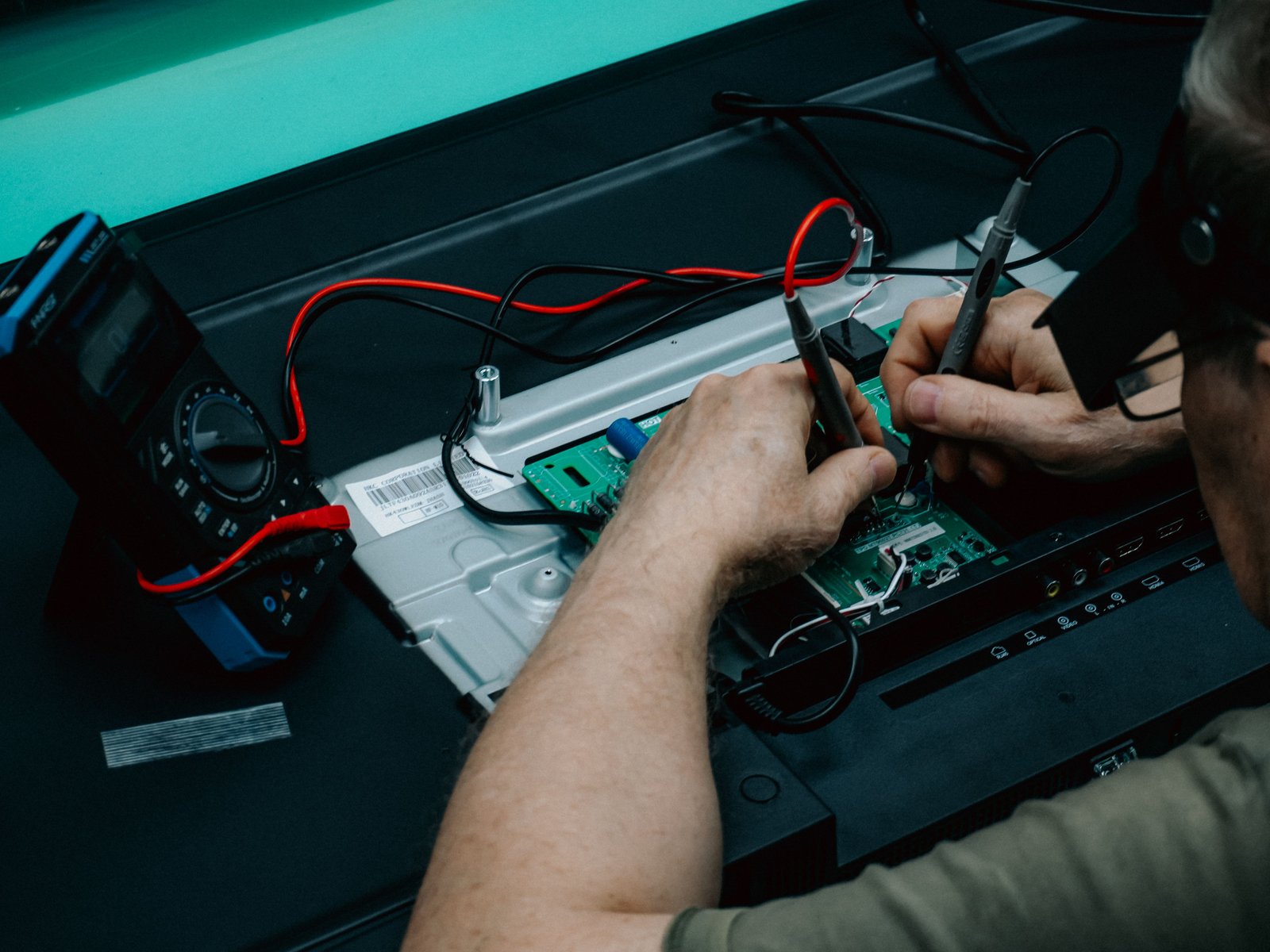 How to diagnose switching power supply voltage drop under load - Start at the load terminals and work back