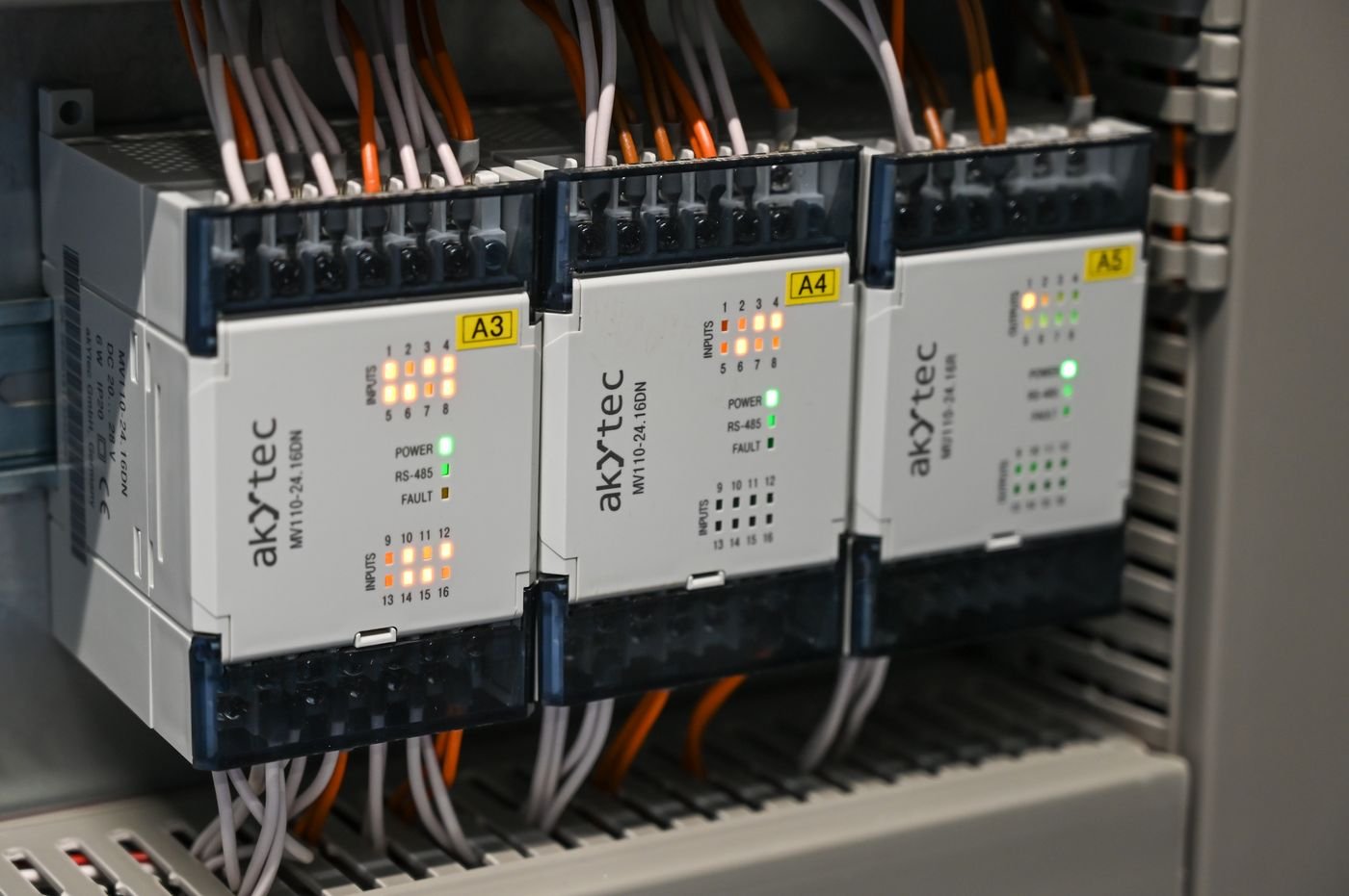 What Is PFC in a Power Supply, and Why Do High-Power Designs Need It? - Choosing between no PFC, passive PFC, and active PFC