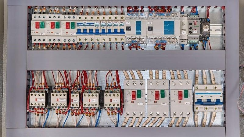 Who Makes the Best AC/DC Switching Power Supply in 2026? - TDK-Lambda and COSEL: Why Do High-End Applications Continue to Prefer Japanese Brands?